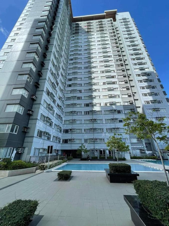 Avida Tower Free Airport Pick Up For 3 Nights Stay Or More Davao Zewnętrze zdjęcie
