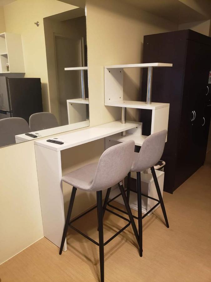 Avida Tower Free Airport Pick Up For 3 Nights Stay Or More Davao Zewnętrze zdjęcie